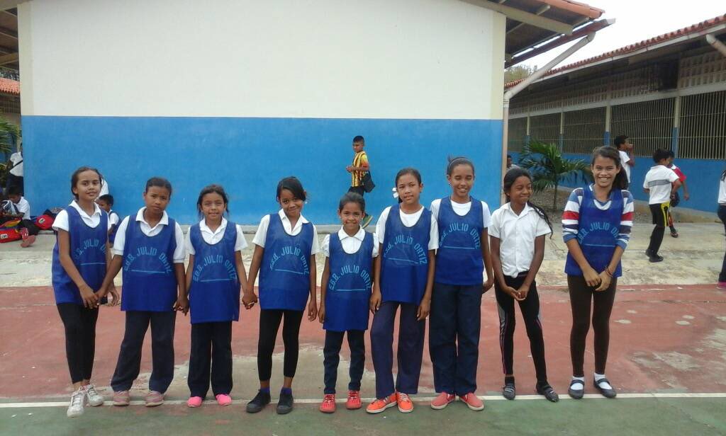n_ipare's tweet photo. Juegos Escolares https://t.co/k66H1BrMAQ