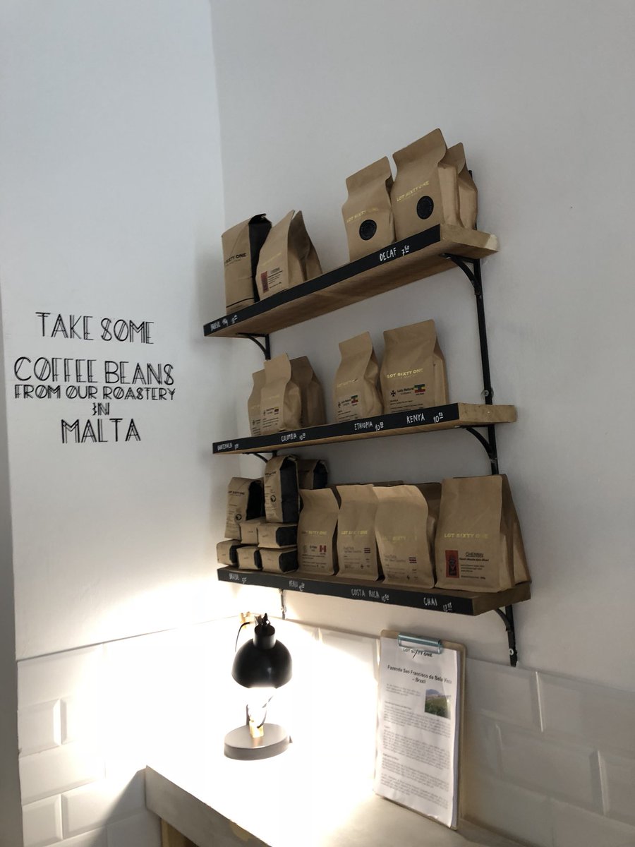team_unic's tweet photo. Buying some specialty coffee @LOT61 ☕️🍪 https://t.co/fEMkpAqkJO