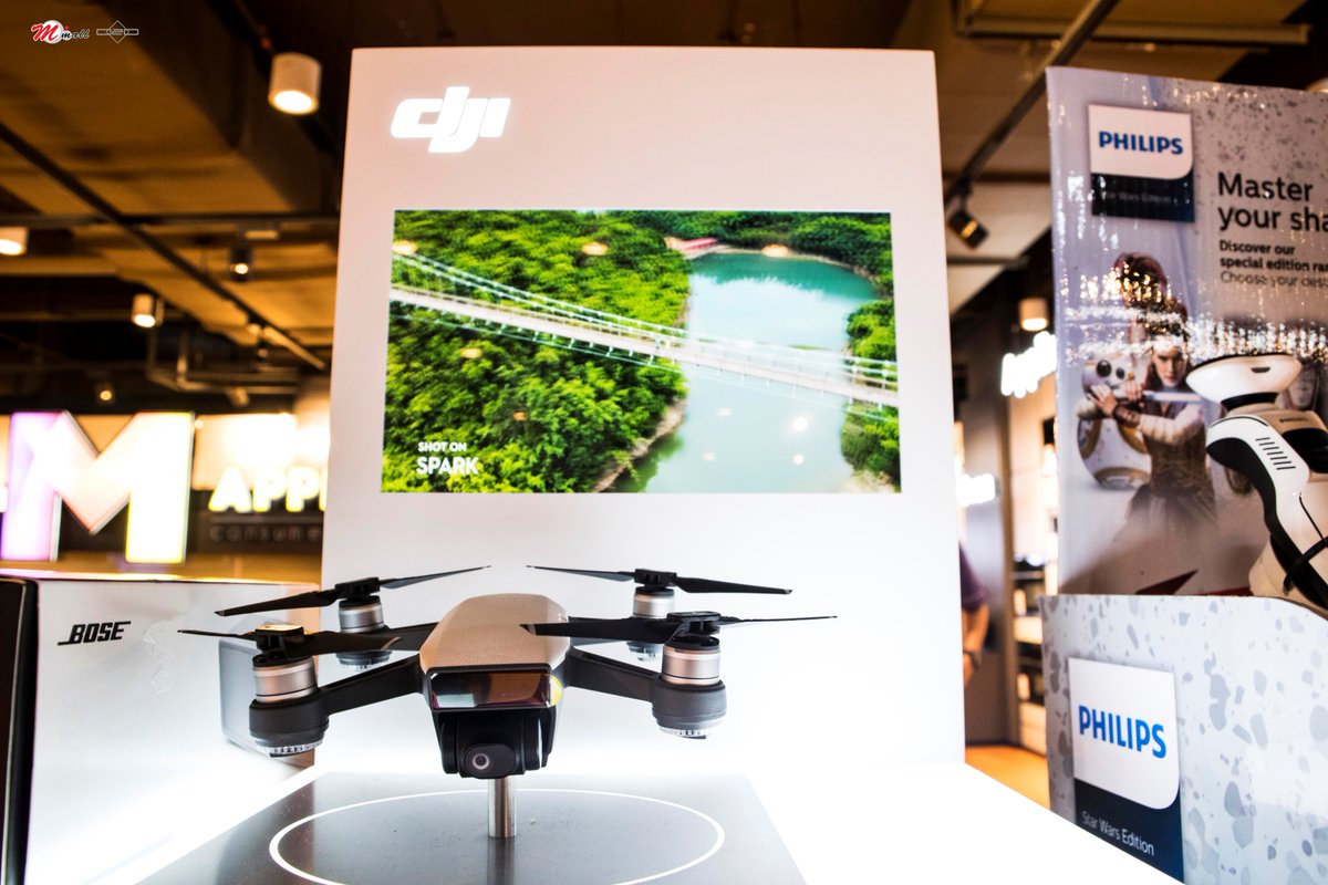 Mmall_'s tweet photo. Meet Spark, a mini drone that features all of DJI's signature technologies, with intelligent flight control options, a mechanical gimbal, and a camera with incredible image quality. @3rd Floor, New Wing - M Appliances Store. ;)
#MMallO2O #MApplianceStore #DJI #Spark #MiniDrone https://t.co/1Rz9Kan6gp