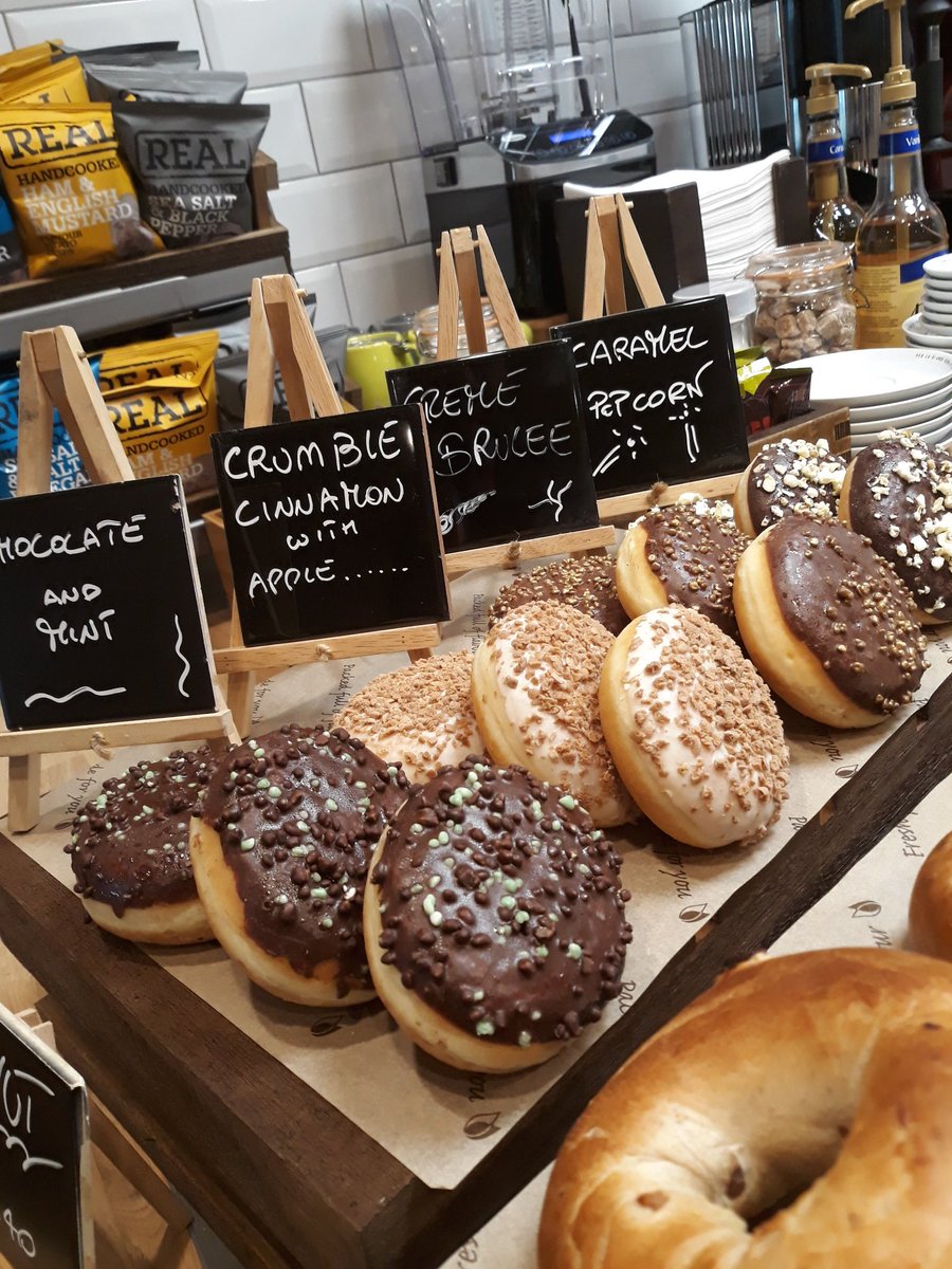 MarkAtk11580716's tweet photo. Loving Eastbourne College Cafe @ian_wright1 @RachaelClarke19 https://t.co/k7PydpJJMt