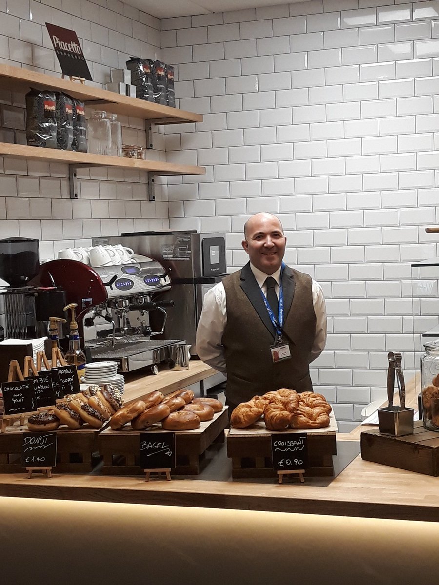 MarkAtk11580716's tweet photo. Loving Eastbourne College Cafe @ian_wright1 @RachaelClarke19 https://t.co/k7PydpJJMt