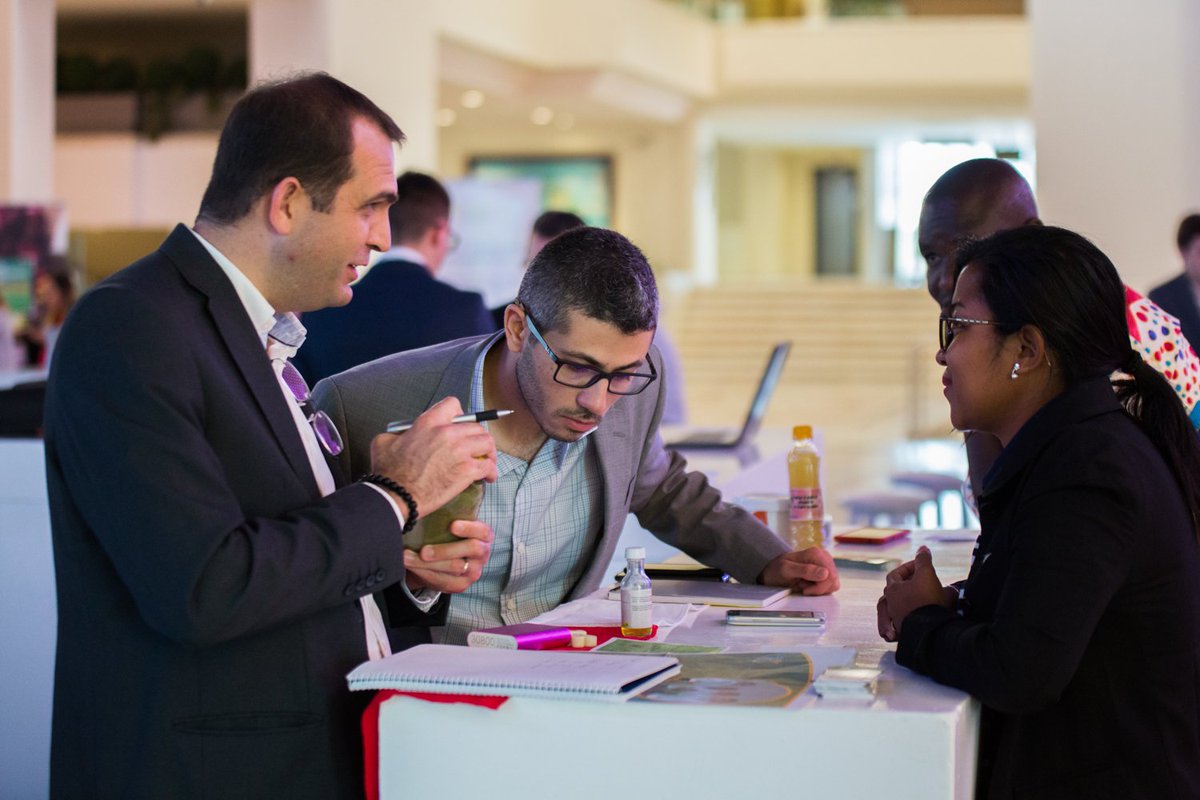 FAC_network's tweet photo. Our big #GAS2018 event has started strongly with B2B meetings! Agripreneurs ecosystem coming together at @borsaistanbul! And we have just begun! #FACAgripreneurs #FAC #WTFAC #LetsFAC #IDGC #Istanbul https://t.co/gI23ymoQxw