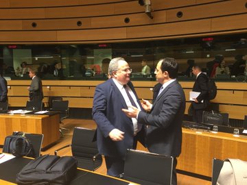 View image on Twitter