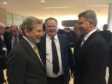 View image on Twitter