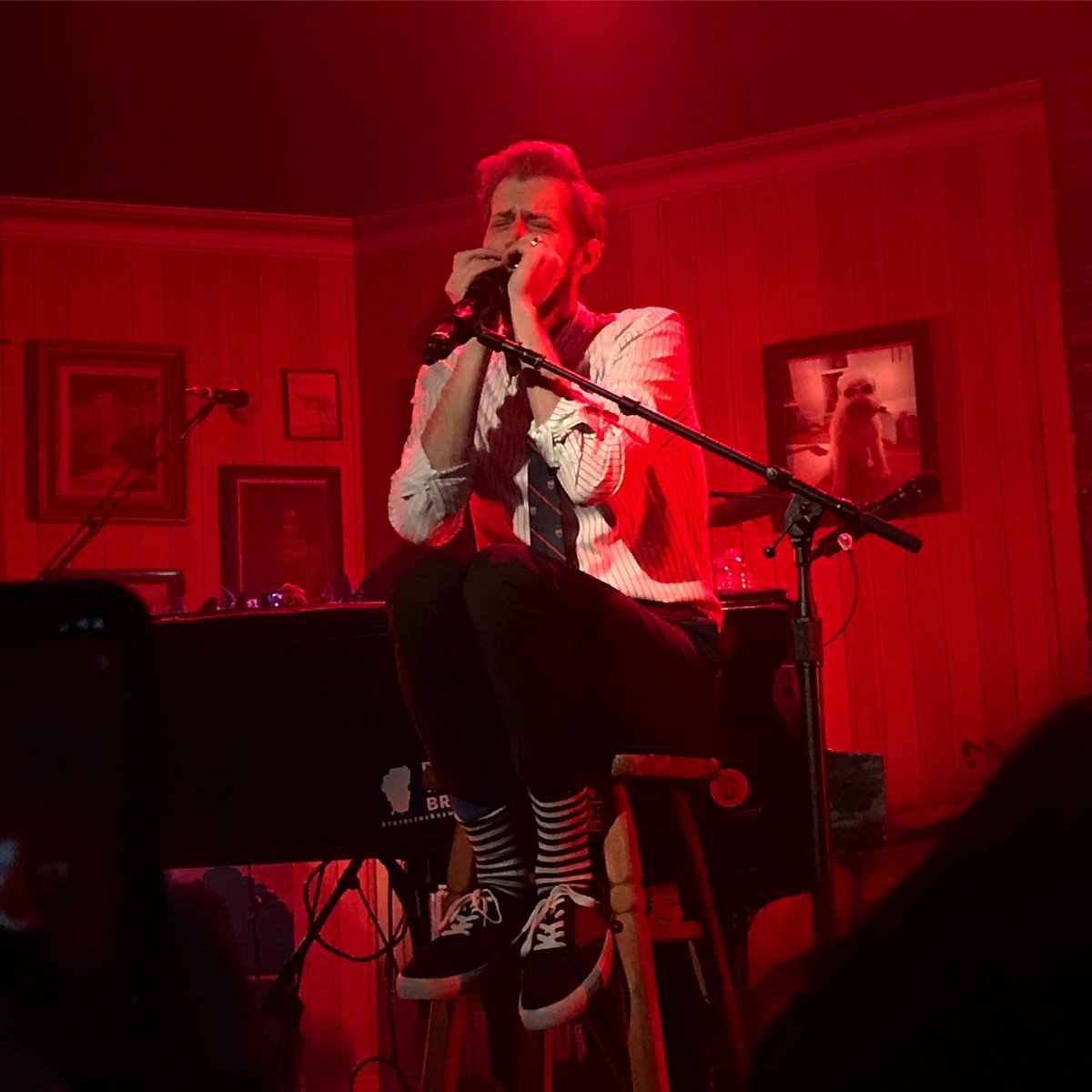 CaitlinSwieca's tweet photo. Incredible night at #penandthepianotour. Thanks @andrewmcmahon. https://t.co/k49EBNL5hV