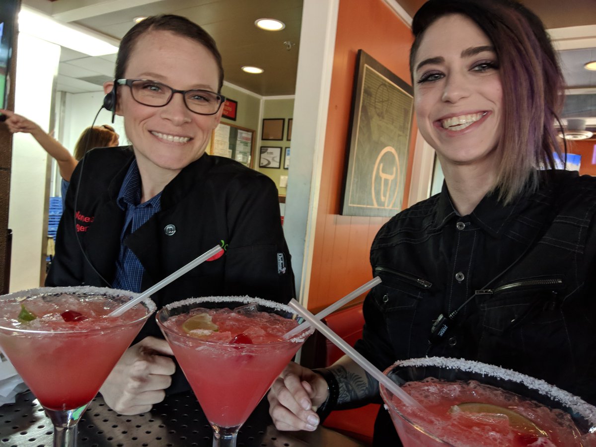 NonesErin's tweet photo. Cherry Blossoms are going to take Dalton's team down! @Kaylaboren1010 @AnnieWilson1010 @DaltonDunn12 @ShawnGowin1421 @chilisdave https://t.co/qWqzT7OaPB