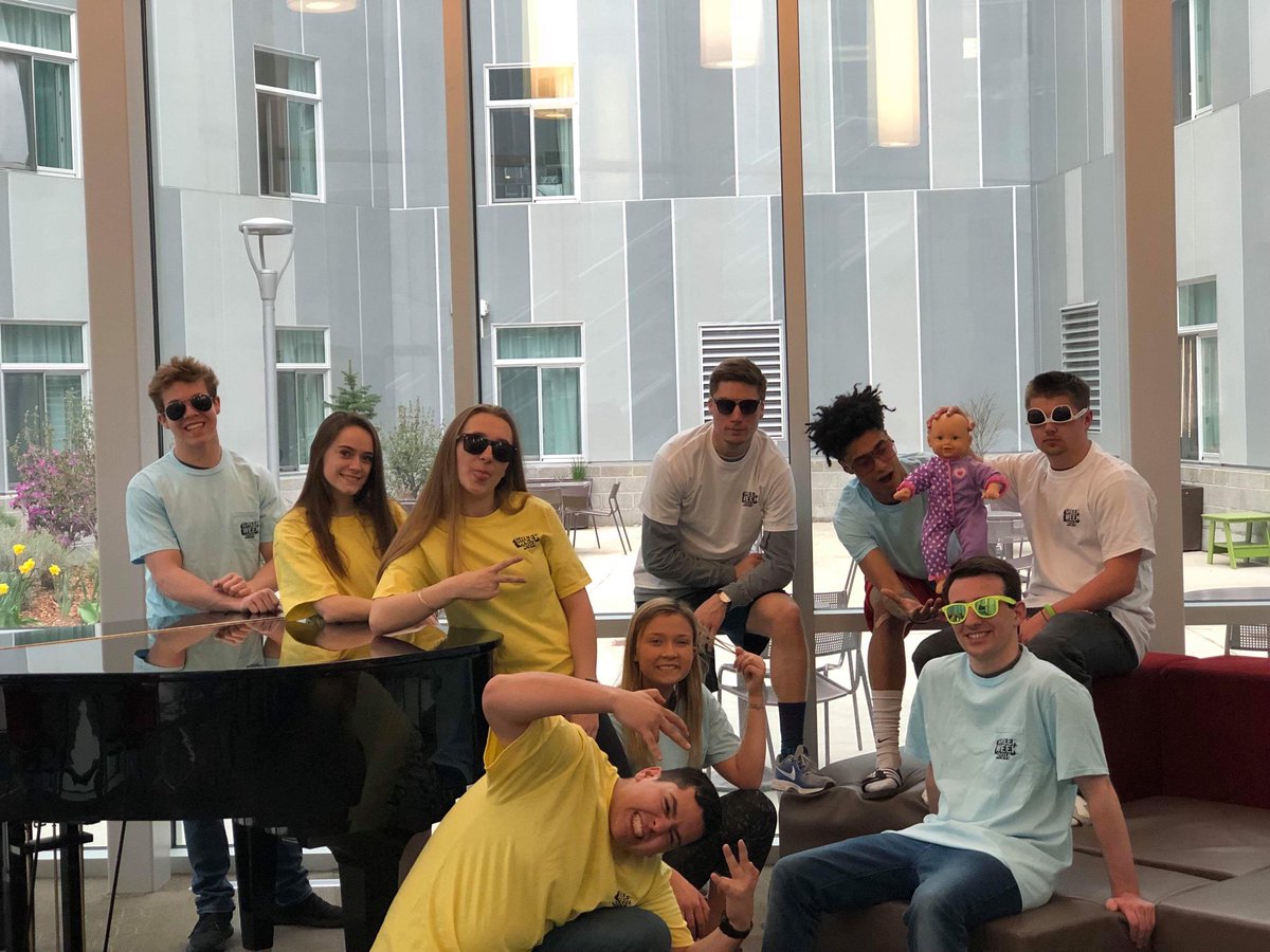 WSUSigmaKappa's tweet photo. Team 1: Sigma Kappa, SAE, and Delta Chi! We are so excited for Greek Week 2018!!! @WSUGW18 https://t.co/S92CZePKqH
