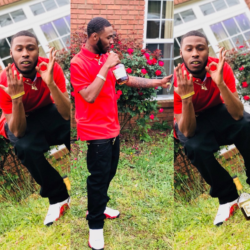 Pwer_OfHer_PEE's tweet photo. I Know I’m Young, But I Feel Like It’s NUN I CANT handle✊🏾💯❗️#BlessedToSee21🎊🎈 #THANKFUL🙏🏾  #1SFGH💪🏾 #LLBOCK #LLRELLE #LLMurddaa 👼🏾 https://t.co/WFYkWZNLaV