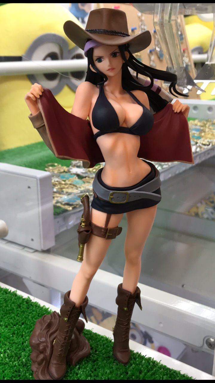 Mg Bowl屋島店 新景品情報 ワンピースの新フィギュア Flag Diamond Ship Nico Robin が人気です Flag Diamond Shipシリーズ待望の新作としてニコ ロビンが登場 まばゆい輝きを放ち 新たなフラグシップとなりえる強く美しい一品となっております