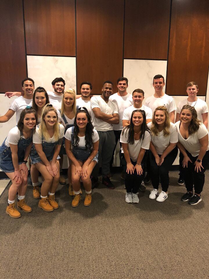 UCMLambdaChi's tweet photo. Nothing like bringing home that Greek Week hardware with our excellent partners!! @AlphaSigma_UCM #ChopsandBugs 🔥🤟🏼 https://t.co/OENjRLJWEy