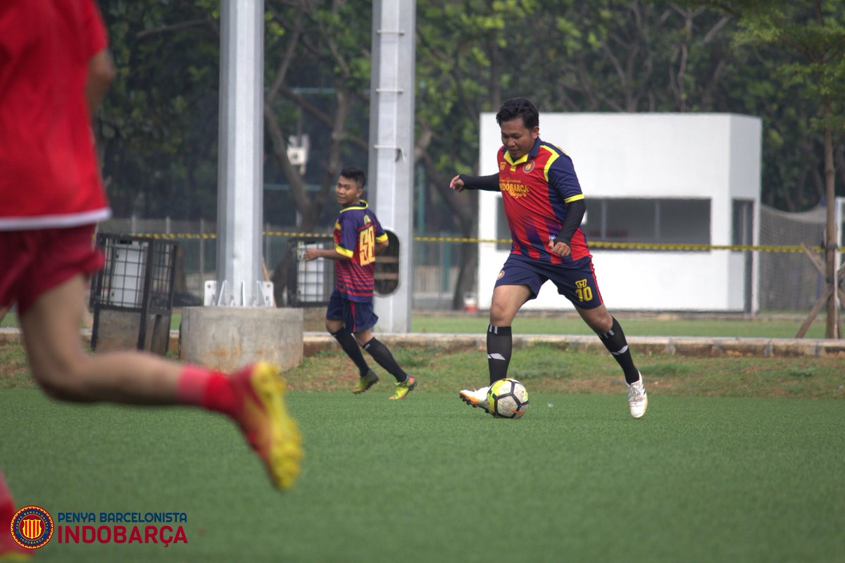INDOBARCA_BGR's tweet photo. Nah, ini foto-foto pemain dari @INDOBARCA_BGR yang kemarin ikut futbol bareng @IB_FOOTBALL @PenyaIndoBarca

Yang belum pernah ikutan yuuk ikutan, lumayan dapet foto-foto bagus 😂😄 https://t.co/MRfwvRUvFR