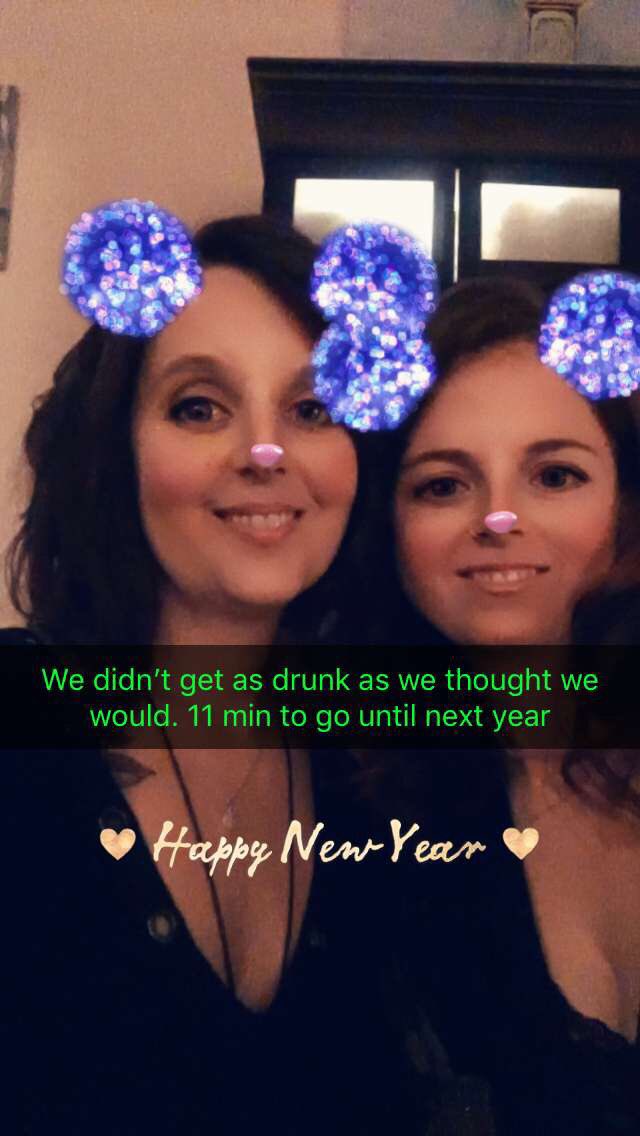 lizzy3636's tweet photo. Sure New Years is over-love my girls. #winewalkers #thecoldhurtsmyfeet https://t.co/HasqKg4bcQ
