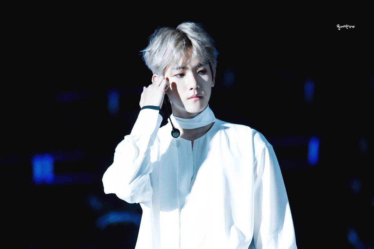 หลงรักคยอง'ง 디오12🐧🌈 tweet media