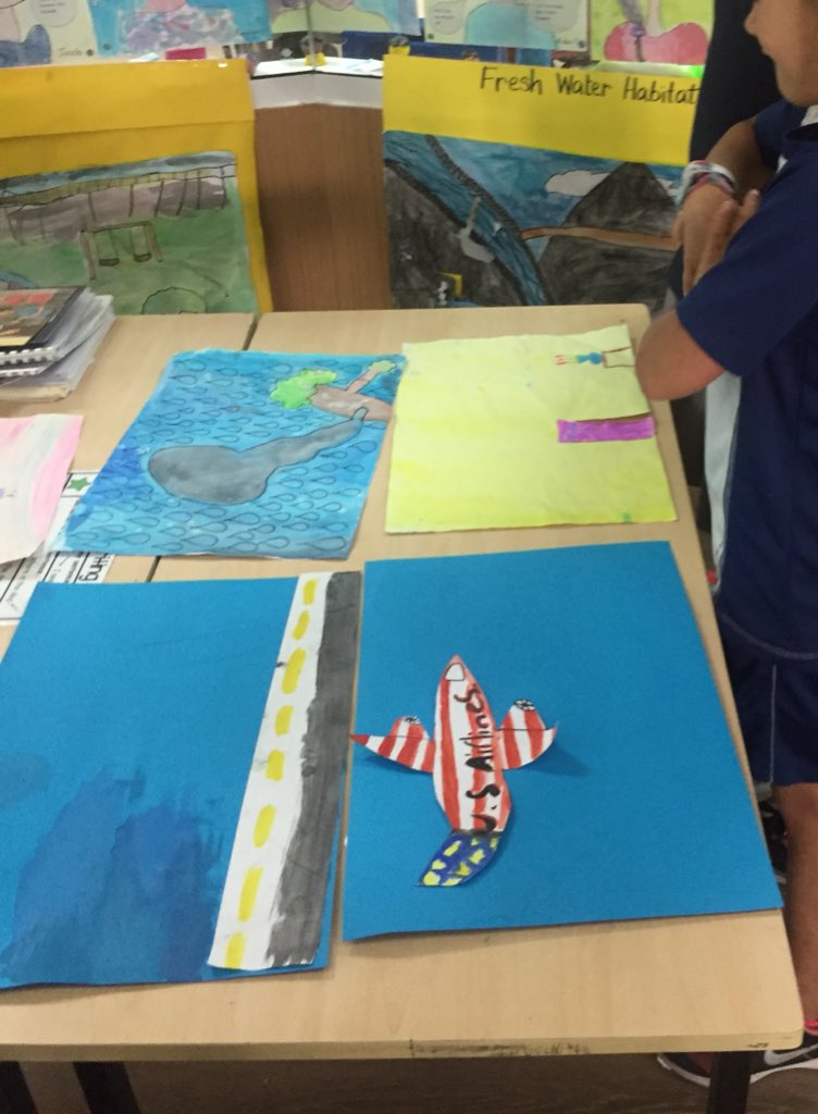 nancysnyder0218's tweet photo. Seen any of #ishcmcib g2 #makingwriting journey? @SlbartleySusan and @monika_patla Ss were so enthusiastic about exhibiting what they’ve been doing today, brought tears to our eyes https://t.co/GtAyw84OL6