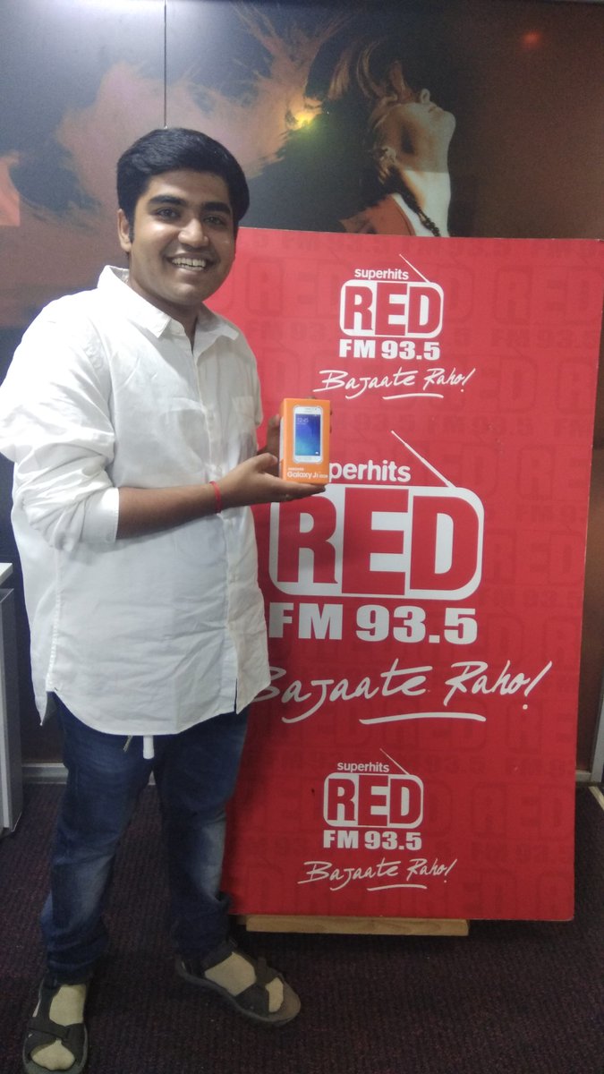 Redfmbengaluru's tweet photo. Winner of Fantastic Sawaal!
Mr. Mukund! He won a smart phone from @Redfmbengaluru :)
#MorningNumberOne #RedFM #BajaateRaho #ContestWinner #FantasticSawaal https://t.co/JxaxbahieP