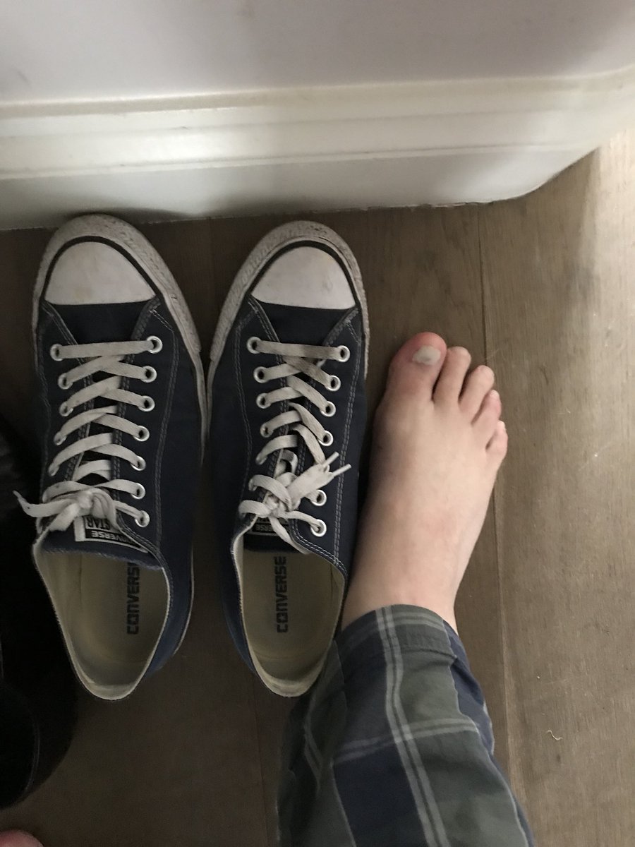 converse on big feet