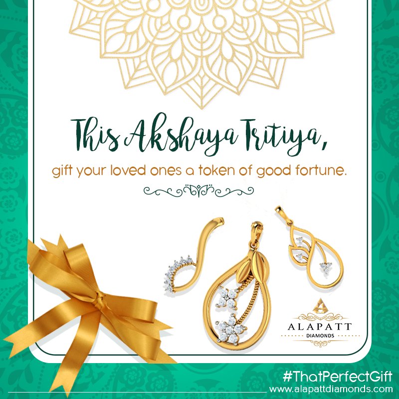 alapattdiamond's tweet photo. The best gifts come with graceful cuts, wrapped with loads of love and joy. :)
Get free #Gold Coin(1gm) on every diamond jewellery purchase worth Rs.50000. Offer valid until 25h April 2018, so hurry! https://t.co/UyK4zVlrvJ. #ThatPerfectGift #AlapattDiamonds #AkshayaTritiya https://t.co/Lb3iZAtwRM