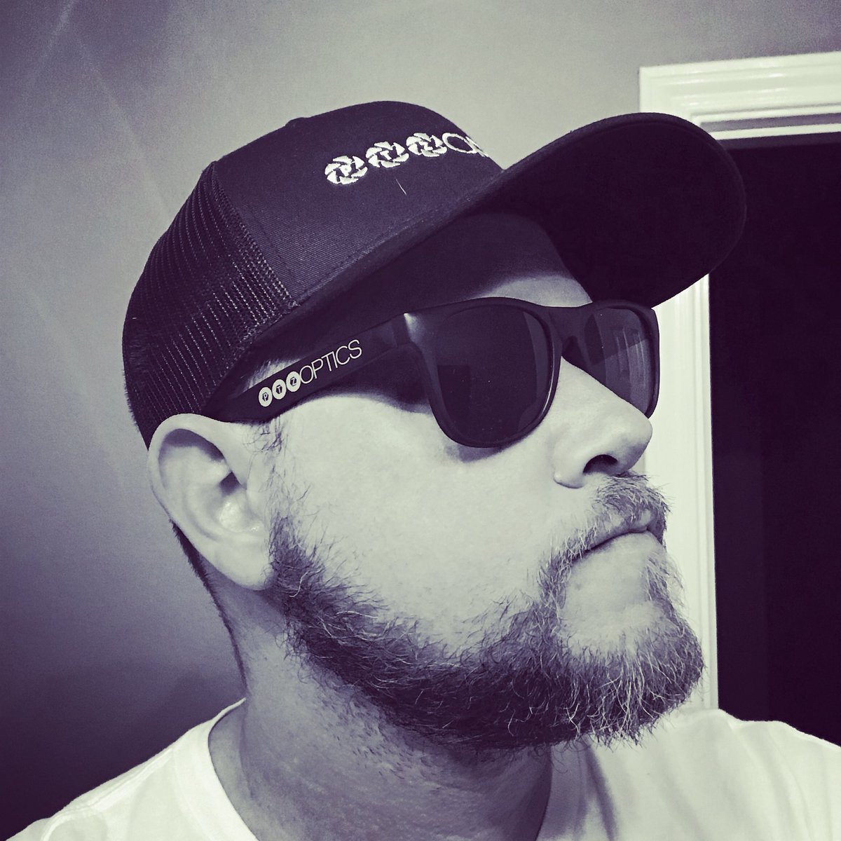 CZDIGITALMEDIA's tweet photo. Loving all the swag I got from @ptzoptics and I won’t ever forget my first NABSHOW! #vipatnab #nabwolfpack #NABShow2018 https://t.co/lGE4uaXaW9