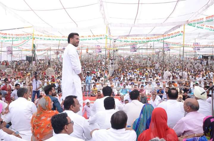 S21105122Gautam's tweet photo. Neta nhi Beta..(Upcoming MLA) @SidhuAaman @RajaBrar_INC @GoldyDS_Dhuri
Badlav rally
Great work @SidhuAaman
#netanhibeta https://t.co/n7ZsoUNE9l