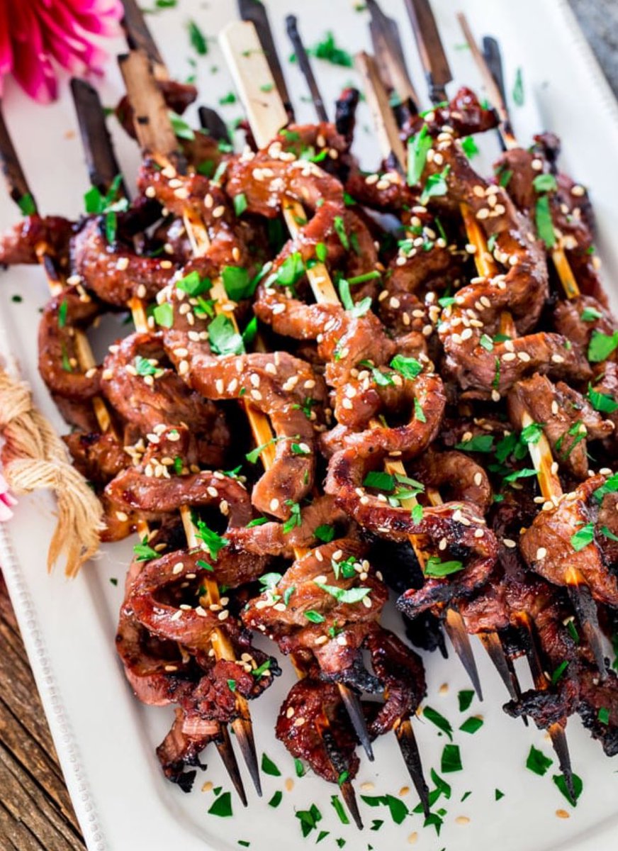 MandyLynn1990's tweet photo. Our food creations this weekend #teriyakibeefskewers #sesameseeds #greenonions #saucy #miyabisoup #crispyonions #mushrooms #broth #honeygarlicchickenskewers #montecristowafflesandwich #rasberryjam #yum #foodporn #homemadeeverything #amazing #chefmandy #grillmasterjustin #dinners https://t.co/VEdjZ3A9CS