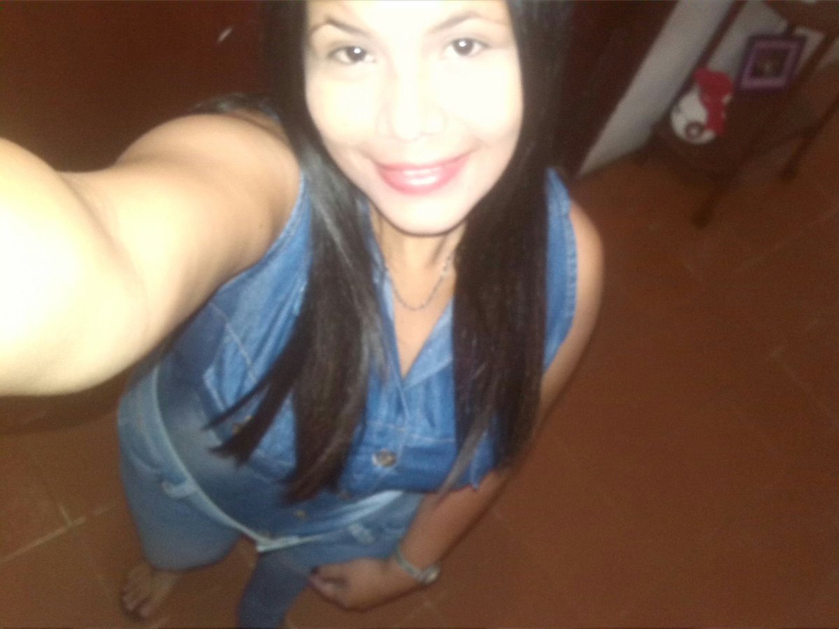Kagarciag's tweet photo. Actualizando https://t.co/tYKhe2GaTa