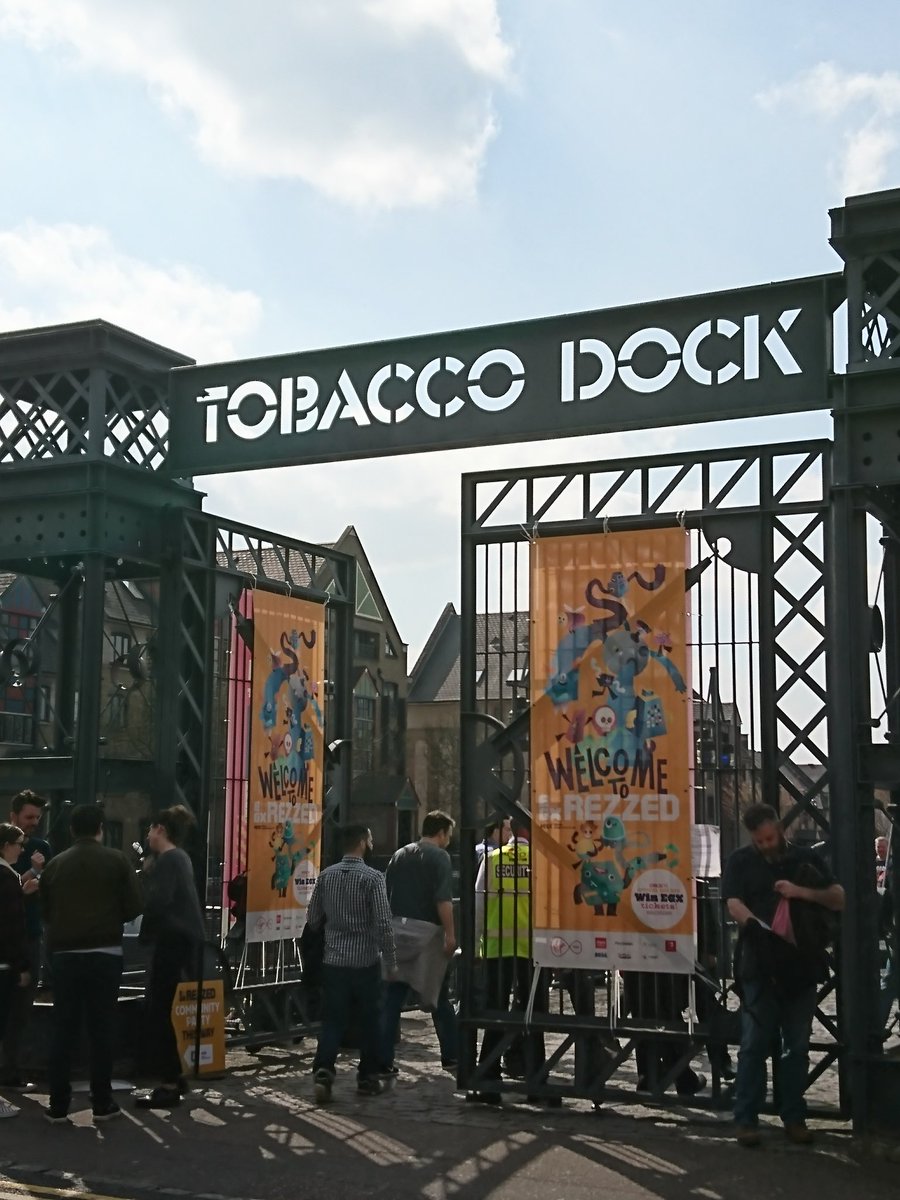 A really awesome venue for <a href="/EGX/">EGX</a> #rezzed2018 so great to talk with the guys on the <a href="/fatsharkgames/">FATSHARK 🦈</a> Vermintide 2 stand! Thanks!