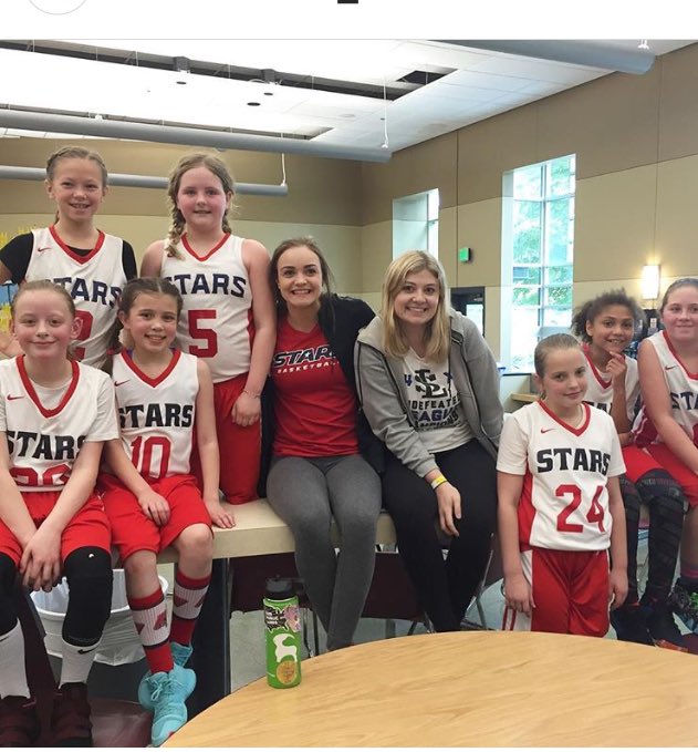Kwedin1's tweet photo. So proud of these 2 selfless coaches! @TayceeWedin @colbyjansen28 giving back to the game that has been so good to them! #nwstars #onetwostars #morethanhoops #givers #LaSallePride💙🙏🏼❤️ https://t.co/y3RirpghD9
