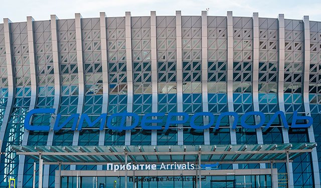 Новый терминал аэропорта «Симферополь» примет первые рейсы: tvzvezda.ru/news/vstrane_i…