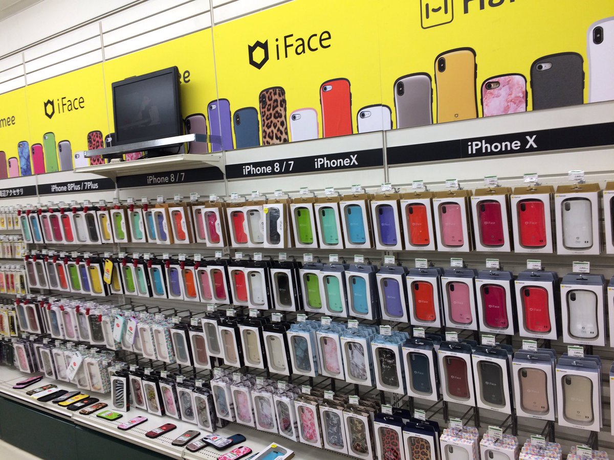 東急ハンズ心斎橋店 Iphoneケースで人気の高い Iface のコーナーが 5f に登場 今までもありましたが コーナー拡大で種類もグンと増えました インフィニティウォー の公開も待ち遠しい Marvel デザインのケースもカッコいい 機能性 デザイン性に