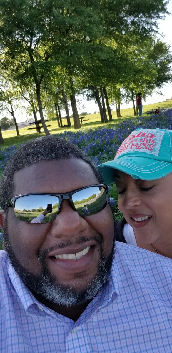 grobX4's tweet photo. Sunday fun day selfies with my beautiful bluebonnet #togetherwearebetter #loveislaughter #duckfaces https://t.co/BEM2JHAKoE