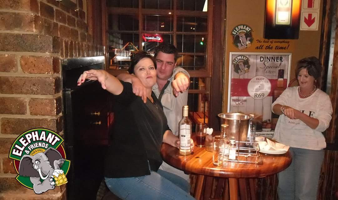 ElliesPub's tweet photo. #picoftheday #beautifull #elliespub #instagood #funny https://t.co/eitidtnUuH