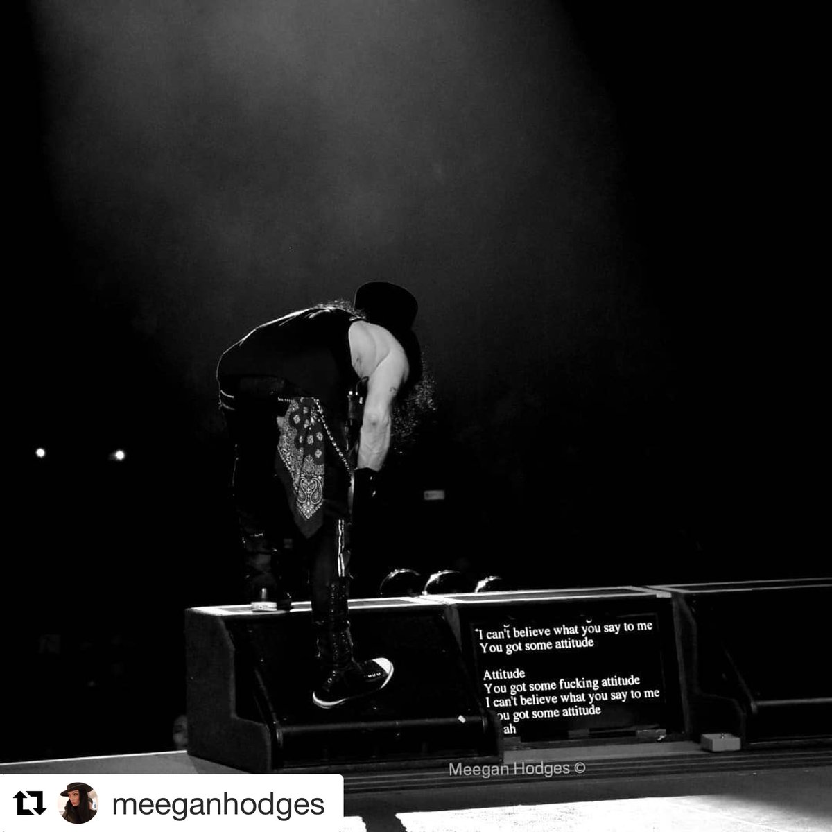 All_about_SLASH's tweet photo. #Repost meeganhodges with @get_repost
・・・
Gimme some of that "ATTITUDE"!
#SLASH #notinthislifetimetour2017 #GnFnR#sexypants #GnFnR #guitarbeast #myguitarhero #sexyaf #badass #myman❤️ #cantwaitforthissummer https://t.co/Jvn2rNSfW4