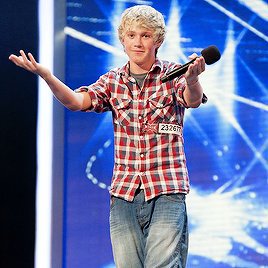 Faraid_'s tweet photo. No puedo creer que este pequeรฑo muchacho de Mullingar (Irlanda) haya logrado sus sueรฑos.
Tan orgullosa de mi Nialler! โค
#NiallsDay https://t.co/JjnOcZPxQw