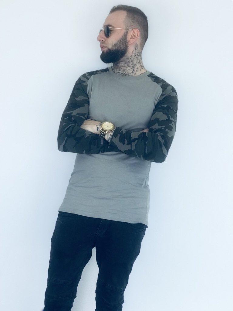 Katleo77's tweet photo. Happy birthday Chad.. wish you all the best.. #chadisbetter @ChadDaDon https://t.co/ylUPSRt18y