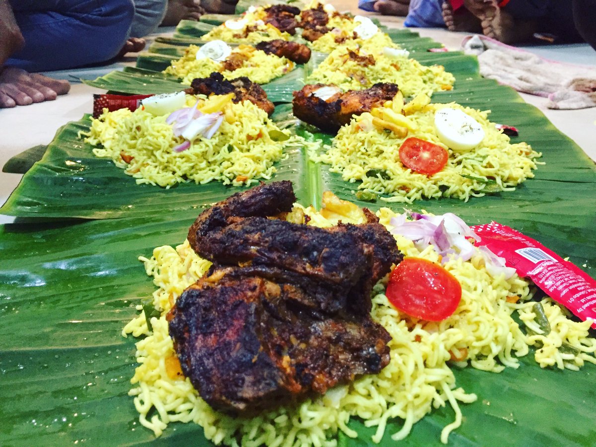 JuzJain's tweet photo. #After_LongTime #Gathering With #Besties #Night_Out #YummY๐๐ #Noodles #BBQ๐ #Foodie #Tasty #Delicious #Foodporn #Foodlovers https://t.co/1ibnvtavAp