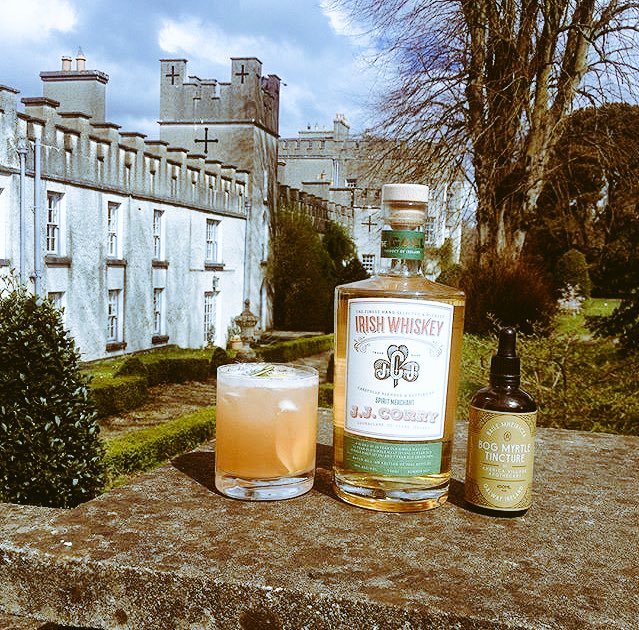WhiskeyGate's tweet photo. We were happy to provide libations for the @LensLarder Literature & Libations weekend #GlinCastle this weekend Hope we helped the inspiration to flow! @CliodhnaPrend @ImenMcDonnell https://t.co/efOaz8bBMS