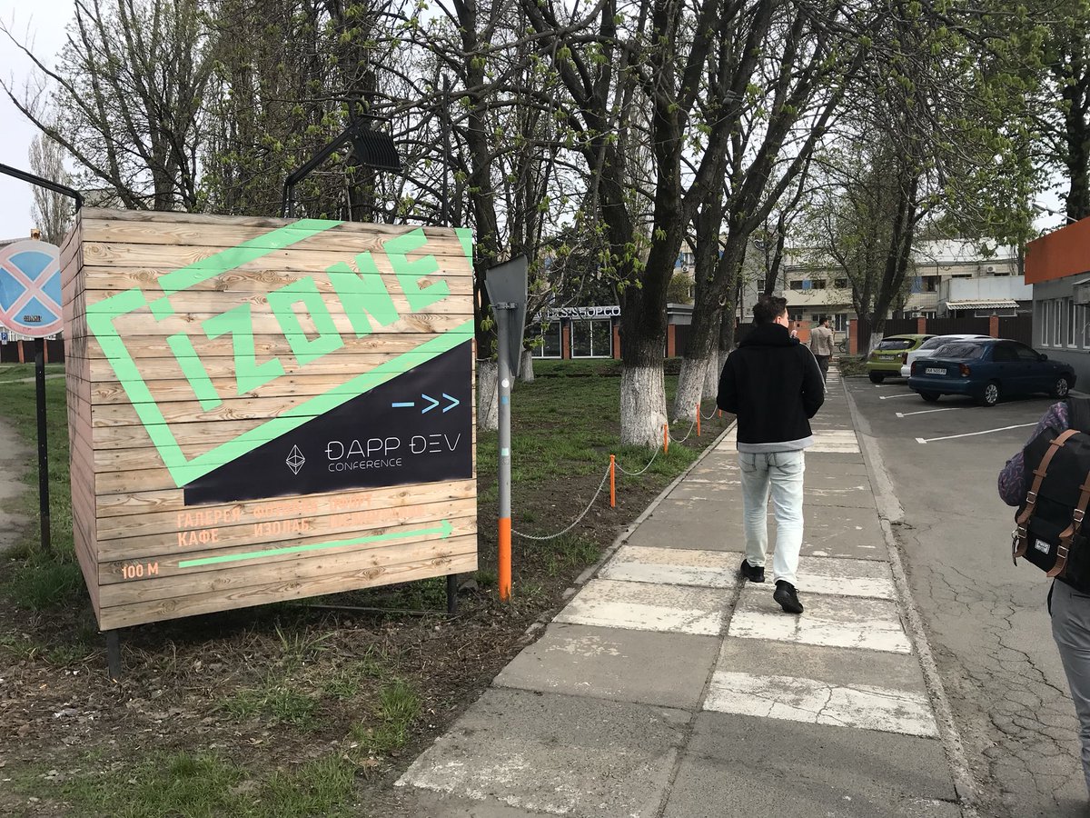 feindura's tweet image. Im happy to be at #dappdevconf in Kiev. Crazy town and nice creative spaces. Berlin 15 years ago :)