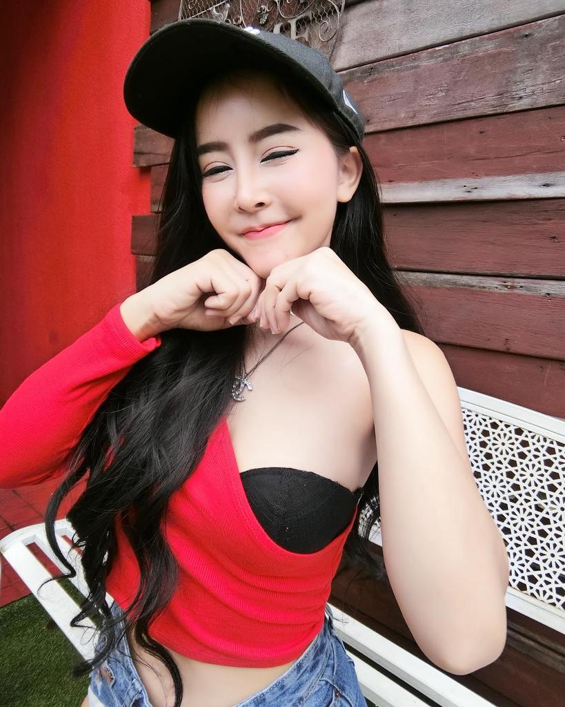 Aphiruedithong3's tweet photo. เป็น #แม่แมว #แม่หมา ก็ จา ปยอ. บ้าง #บางเวลา 
#เหมี๊ยว ๆ #โฮ่งโฮ่ง #sexsodirty #sexyin5words #switch https://t.co/FsbkG0032W