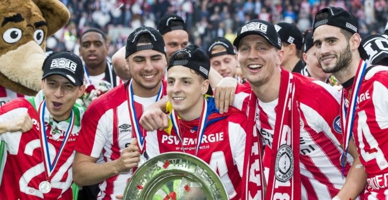 LICHTopEHV's tweet photo. Goedemorgen Eindhoven, wat een weekend! #PSVKampioen https://t.co/tPrinOwl2a