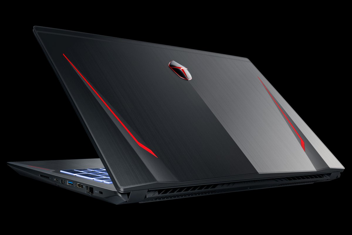 Thunderobot España tweet media