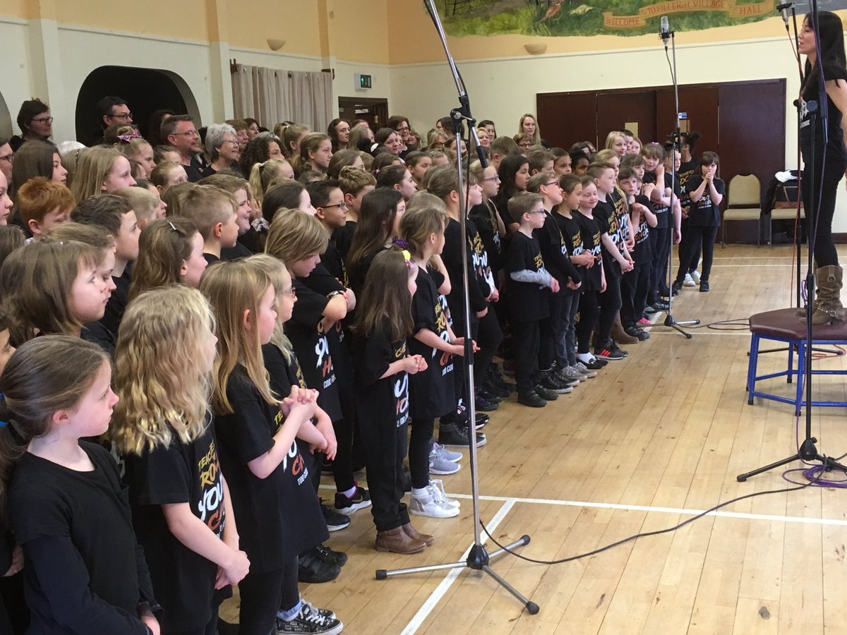 furzehamprimary's tweet photo. CDs will be on sale soon! Keep a look out for any info on how more children can get involved soon. #furzeham #inspiredforlife #teachersrockchoir #teachersyouthchoir https://t.co/i38aaBh2Zk