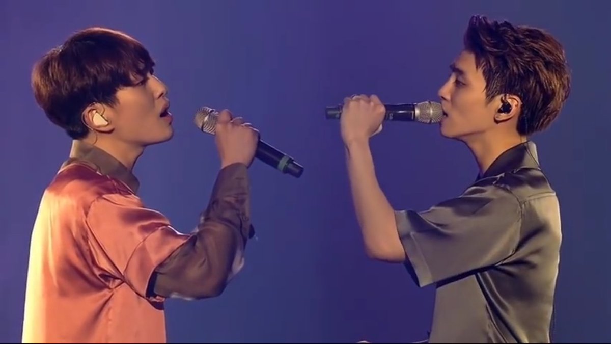 jhengchie's tweet photo. When this part came i was crying
#jongyu
#jonghyun #onew
Please don't go #SWCV https://t.co/P3EzxKkPWl