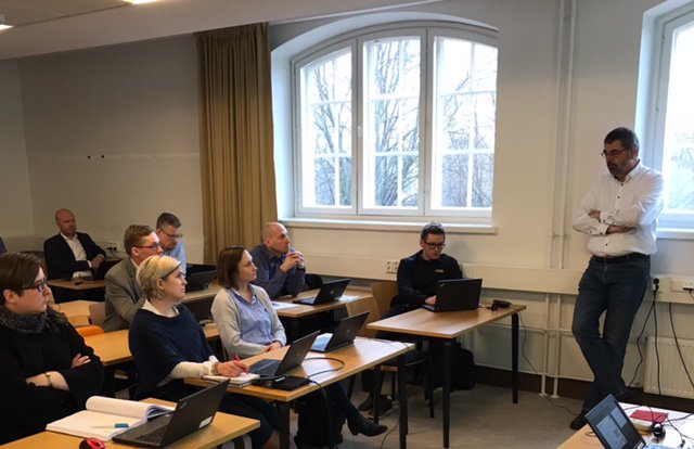 ROIMAint's tweet photo. In two days, yet another 20 professionals will receive the MES/MOM Methodologies certificate. @jansnoeij is ready to share his broad experiences with the eager class.
https://t.co/tnYjnX2ul6 https://t.co/FzXEEaDUvu