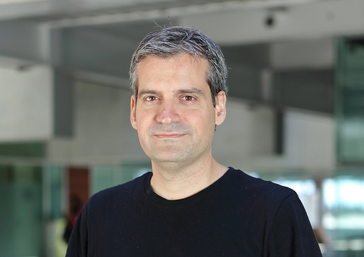 CRGenomica's tweet photo. @toni_gabaldon elected #President of the Spanish Society for Evolutionary Biology #SESBE.
👏👏👏 We wish him all the best in his new responsibility!
https://t.co/ph5lD5ZfQV https://t.co/pKPhAkkftq