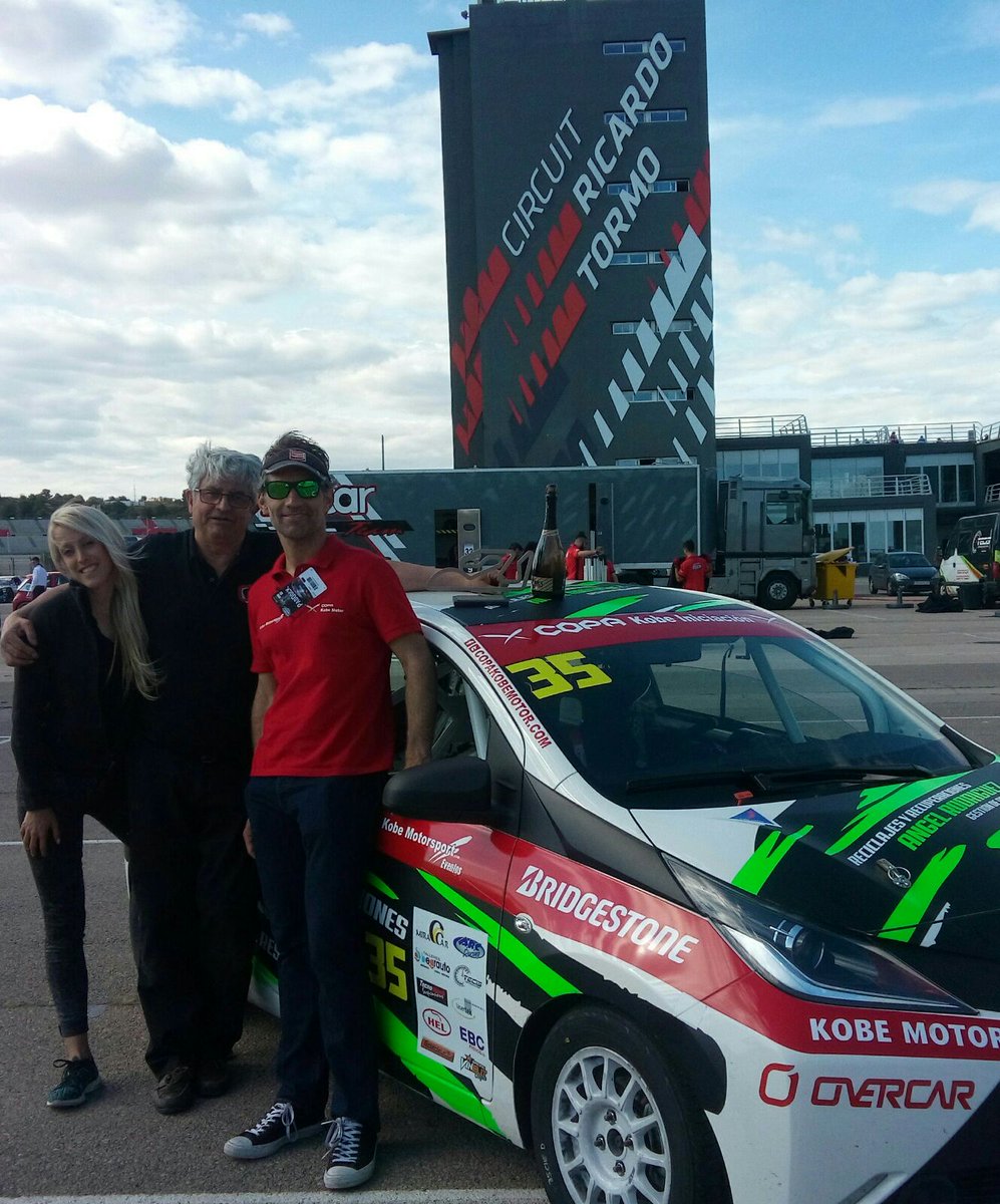 OvercarMSport's tweet photo. 2° clasificado en la segunda carrera de la @copakobemotor en @CircuitValencia con Ángel Rodríguez https://t.co/bNRAV4ShVl