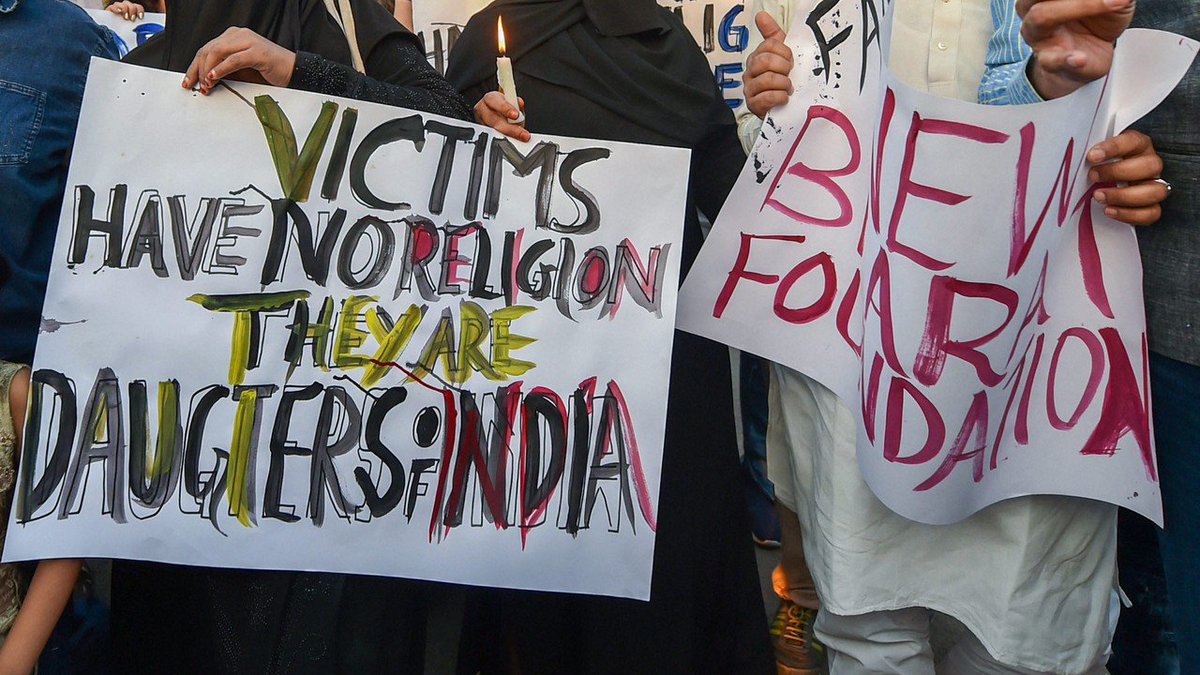 firstpost's tweet photo. Relatives of the victim present outside the #Kathua court on Monday accused the media of ignoring extensive reportage of the heinous crime for nearly three months | Track LIVE updates on #KathuaRapeCase here: https://t.co/VKPTg9Uw2a https://t.co/JwSElfSdLK