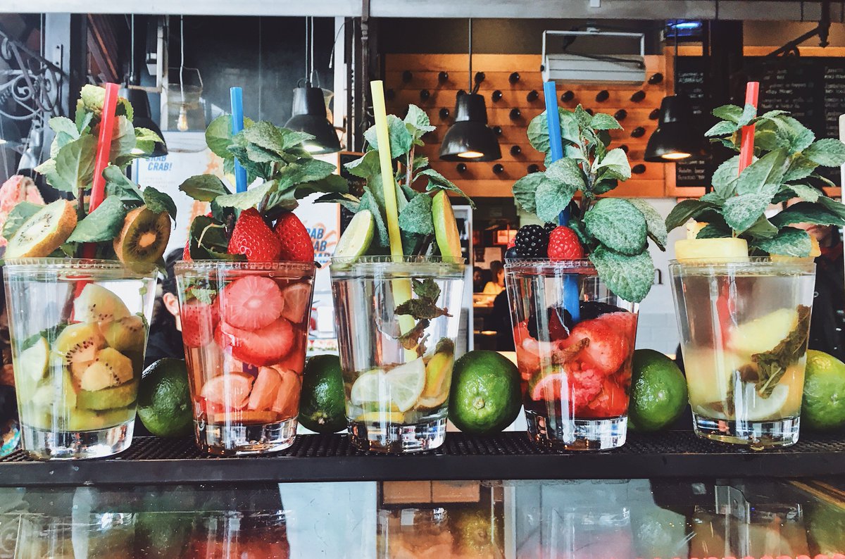 MercSanMiguel's tweet photo. #OperationBikini: In Spain we’re all about good food! And we never lose that focus when creating a “diet” with high-quality ingredients that are fresh and healthy. The best option?🍓🍉A generous helping of fruit in one of its many forms and we’ve got them all at #SanMiguelMarket https://t.co/PrAvlcTZak