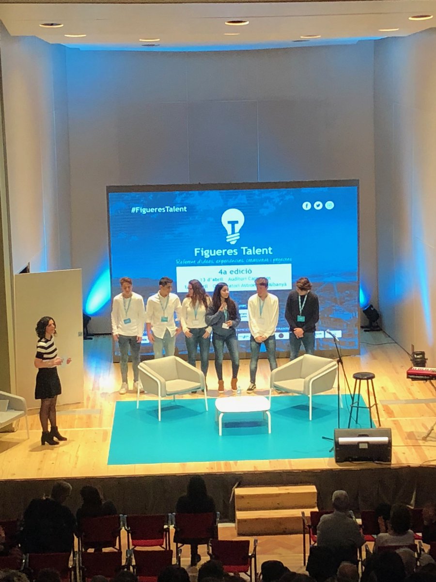 EscolapiesFIG's tweet photo. Novetat a la web. Quart ESO. Els nostres alumnes són presents al Figueres Talent. #enMoviment #esoESC @figuerestalent @EF4tESO #ProjecteSinergia https://t.co/XHShwh6EAb https://t.co/ZA5Gza8wEe