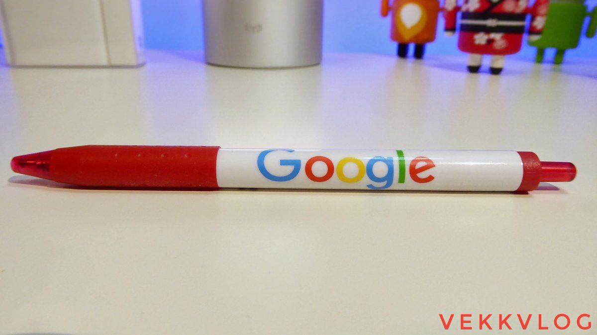 VekkVlog's tweet photo. #vekkvlog #gadget #google #googlegadgets #merchandise #googlestore #mountainview #penna #pen #android #search #googlesearch #picoftheday #fotodelgiorno #logo #logos #inchiostro #ink #blu #rosso #giallo #verde #blue #red #yellow #green #doodle #googledoodle #font #googlelogo #sans https://t.co/OPttWNJhPY