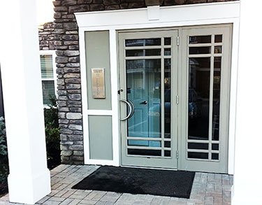 BlueLineAustin's tweet image. April 2018 Business Security Tip - 5 Tips to Safeguard Your Business - Click link to learn more - bluelinesecurity.com/5-tips-to-safe…